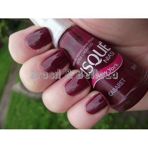 Esmalte de uñas Risqué Cabaret granate ultracremoso 8ml
