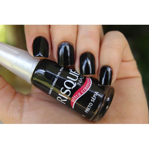 Esmalte de uñas Risqué Preto Sepia negro ultracremoso 8ml